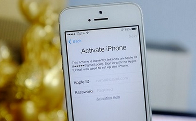 Illustration for article titled iCloud Unlocker Service via IMEI code for all iPhone iCloud Locked